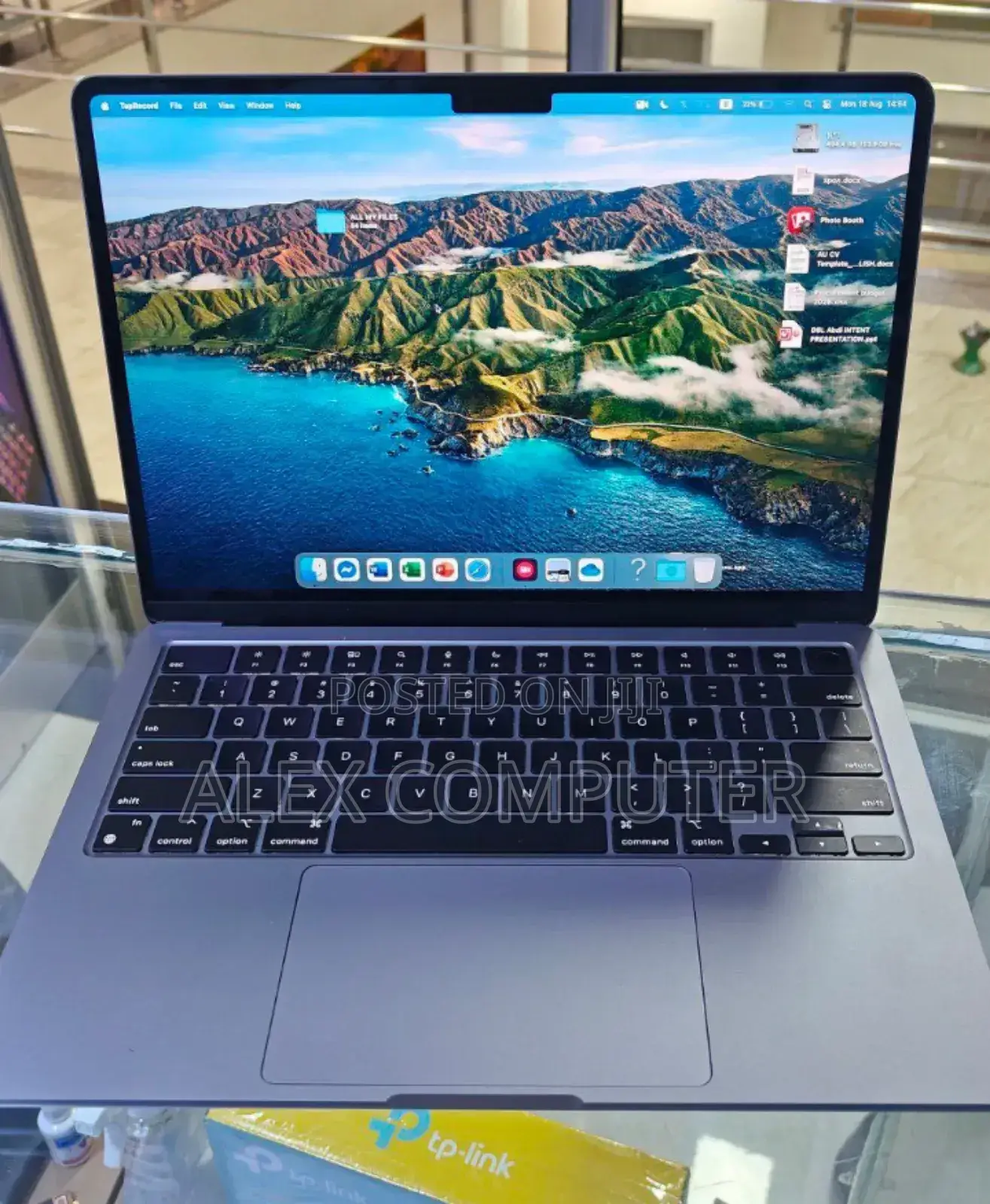 New Laptop Apple MacBook Air 2023 M2 8GB Apple M2 SSD 512GB