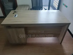 Photo - Manegerla Office Teble