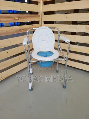 Photo - Potty+Pot Chair耹費commode Chair=+Multi-Purpose Chair፸።Shower Waterproof