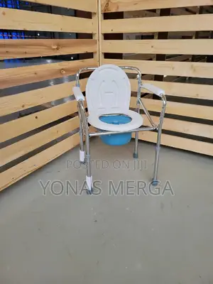 Photo - Bathroom+Shower Chair畛፮toilet Chair×回commodo Chair§Π∆Potty Chair_pot