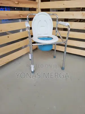 Photo - Toilet+Commode Chair凹脊multi-Purpose+Waterproof Chair否痂toilet Chair