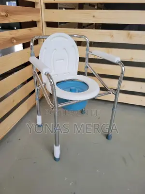 Photo - Commode+Pot+Toilet Chair羽顛shower Seat PVC Chair畇፵leg-Adjustment Chair