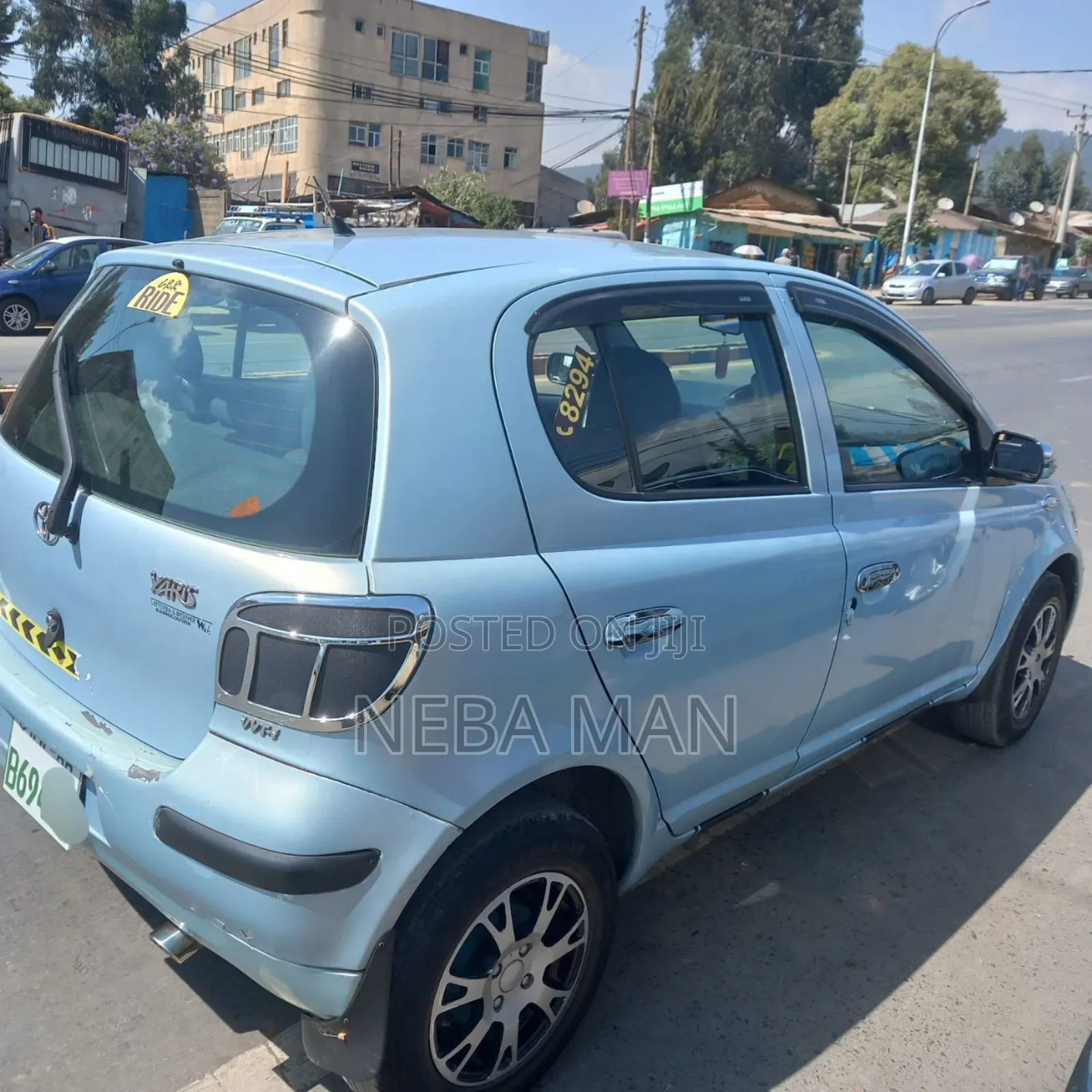 Toyota Vitz 2004 Blue