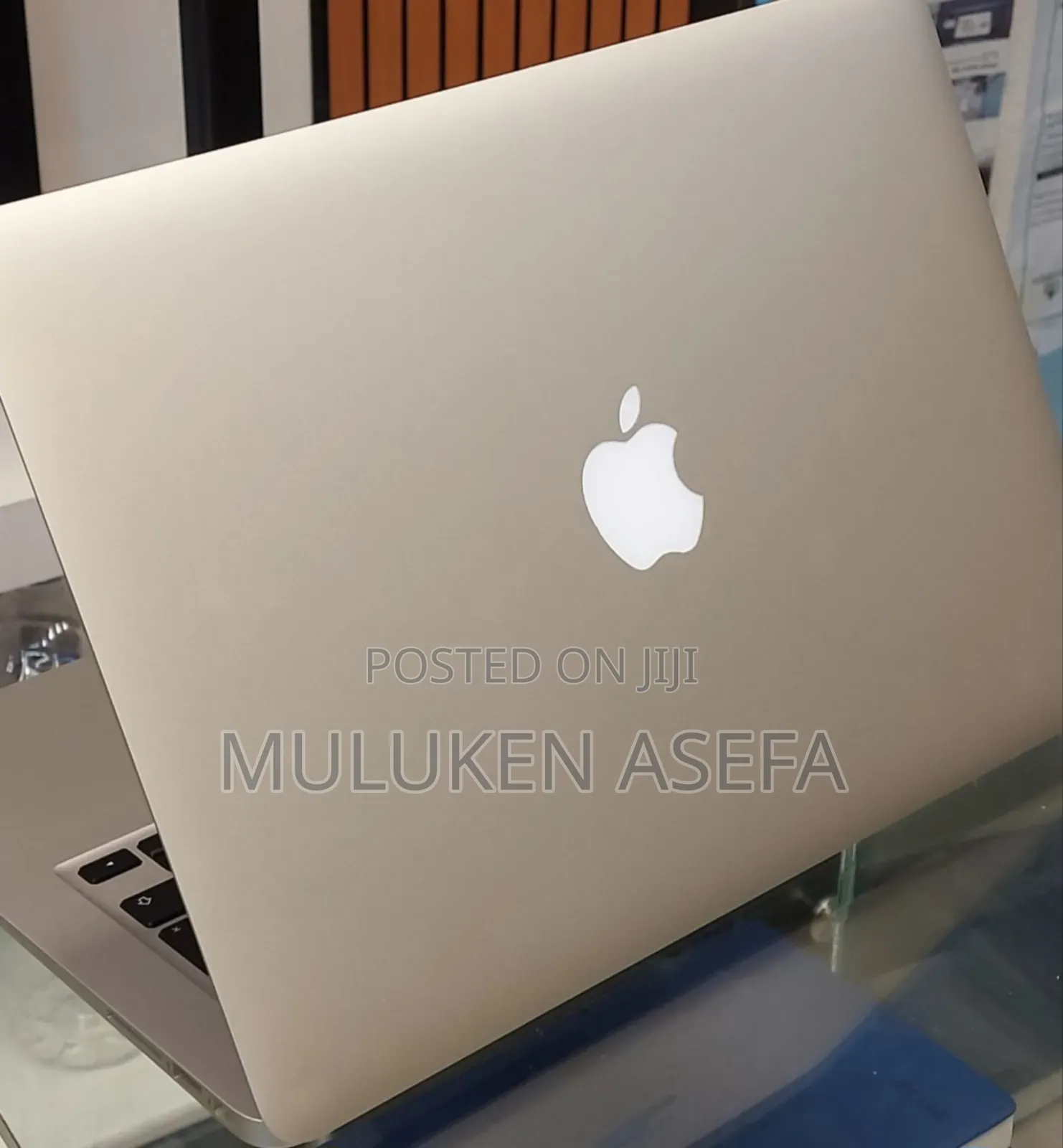 New Laptop Apple MacBook Air 2017 8GB Intel Core I5 SSD 128GB