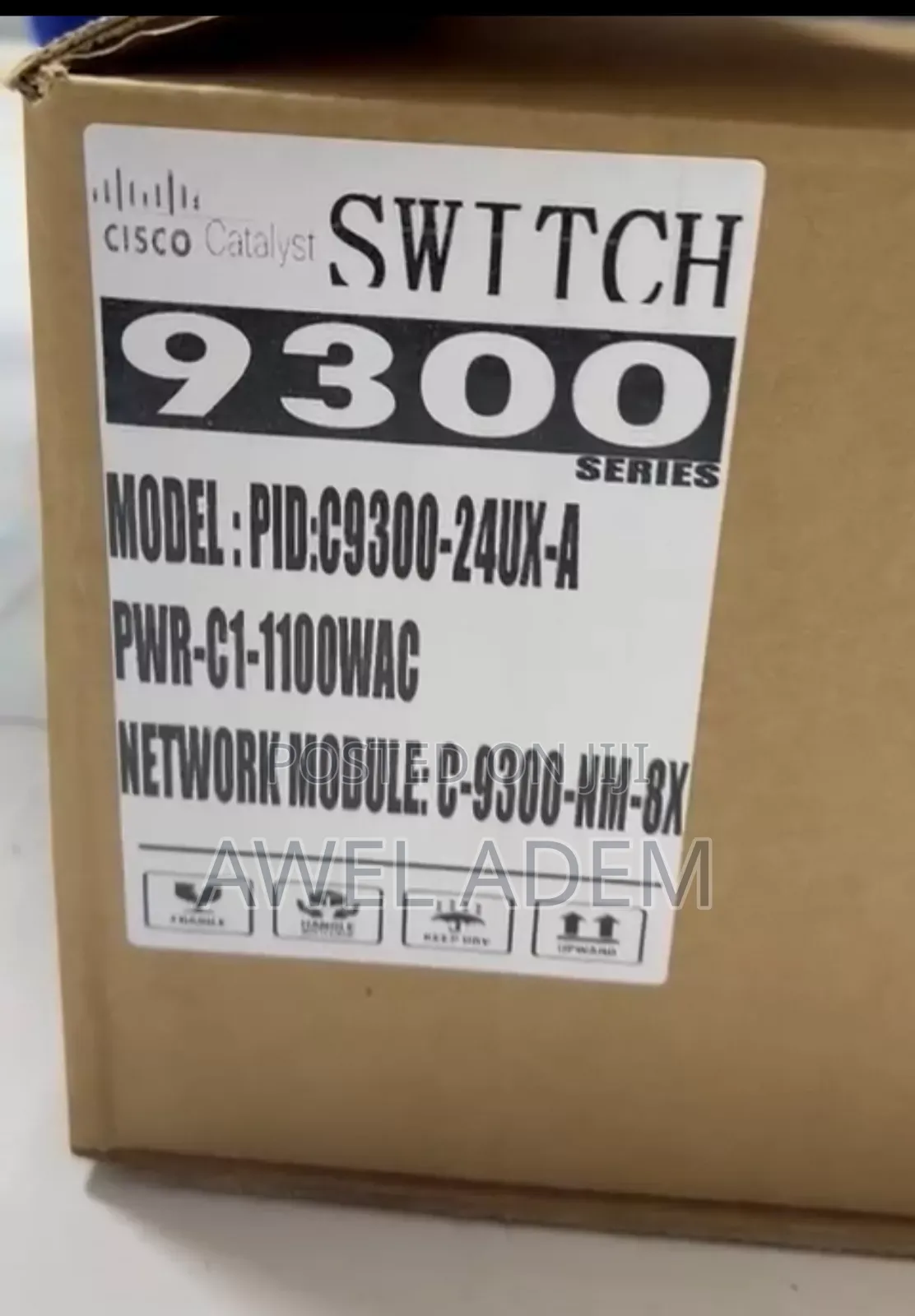 Cisco C9300-24ux-a Catalyst 9300 24-Port Mgig Upoe Network Switch