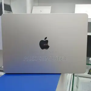 New Laptop Apple MacBook Air 2024 M3 13-Inch 16GB Apple M3 SSD 512GB