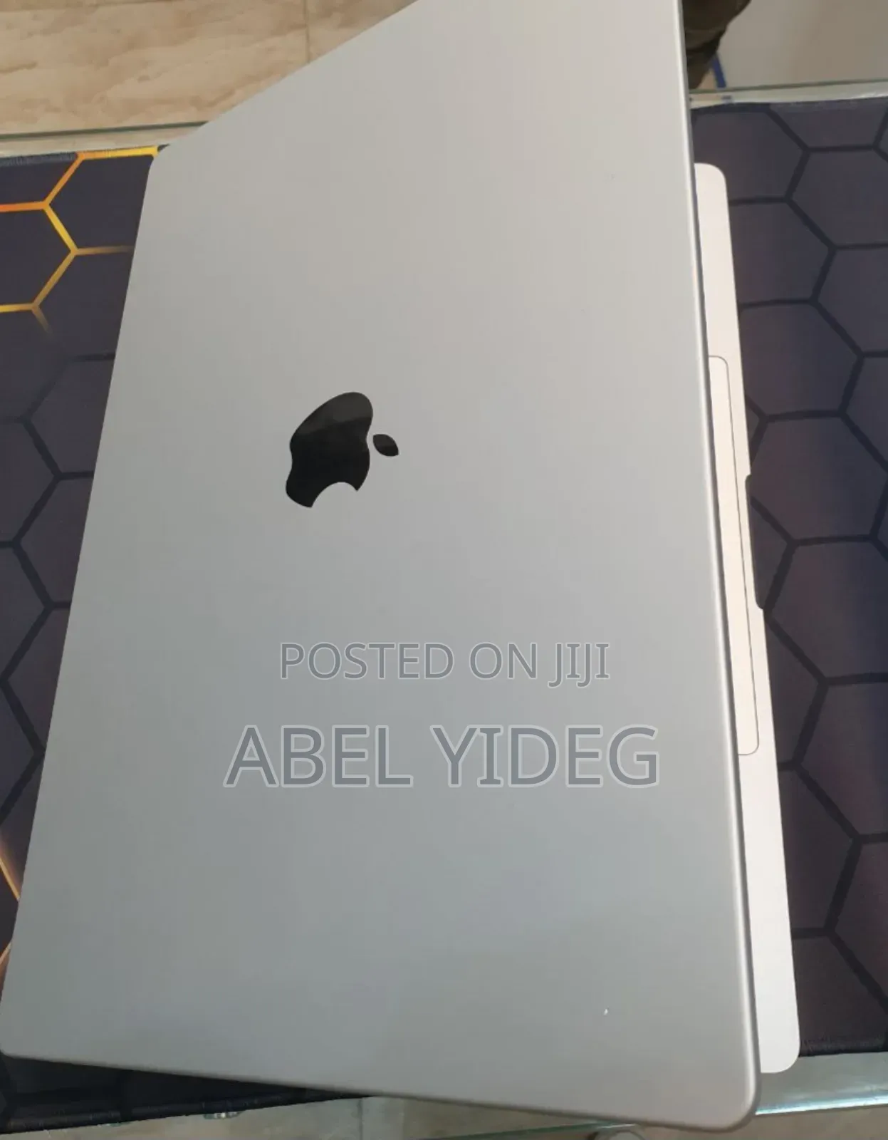 New Laptop Apple MacBook Pro 32GB Apple M1 Pro SSD 512GB