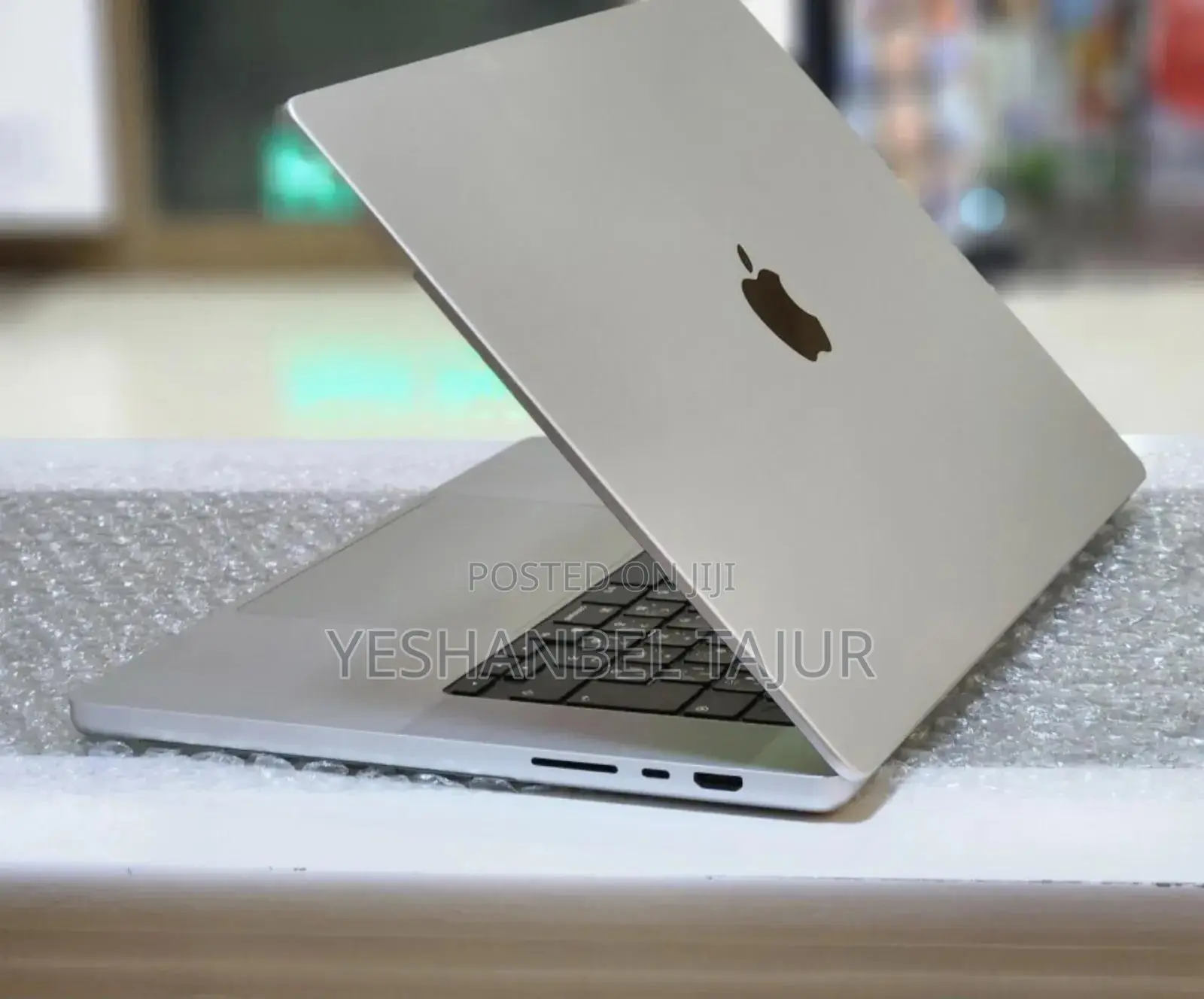 New Laptop Apple MacBook Pro M1 32GB Apple M1 Pro SSD 512GB
