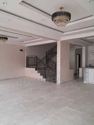 8bdrm Farm House in Adis Ababa, Bole for sale