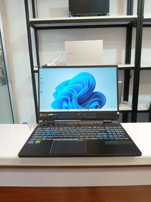 New Laptop Acer Predator Helios 300 16GB Intel Core I7 SSD 512GB