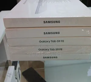Photo - New Samsung Galaxy Tab S9 FE 128 GB Silver