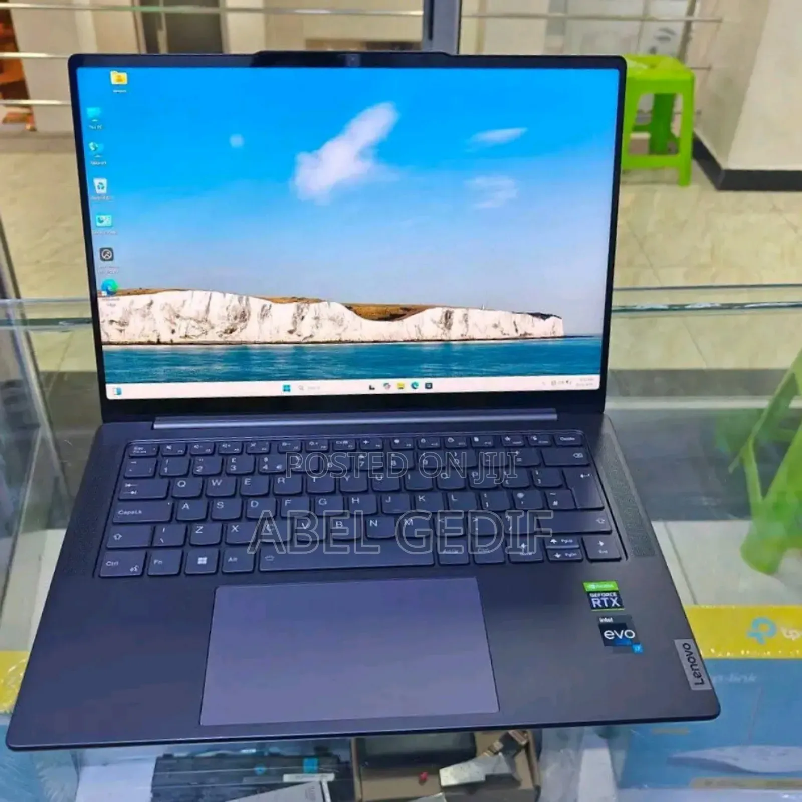 New Laptop Lenovo 16GB Intel Core i7 SSD 1T