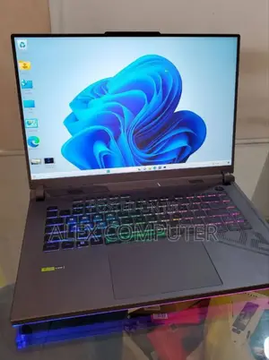 New Laptop Asus ROG Strix G16 G614 16GB Intel Core I7 SSD 1T