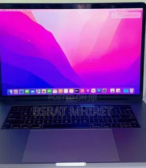 New Laptop Apple MacBook Pro 2017 16GB Intel Core i7 SSD 512GB