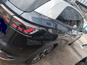 New Volkswagen ID.6 2023 Blue