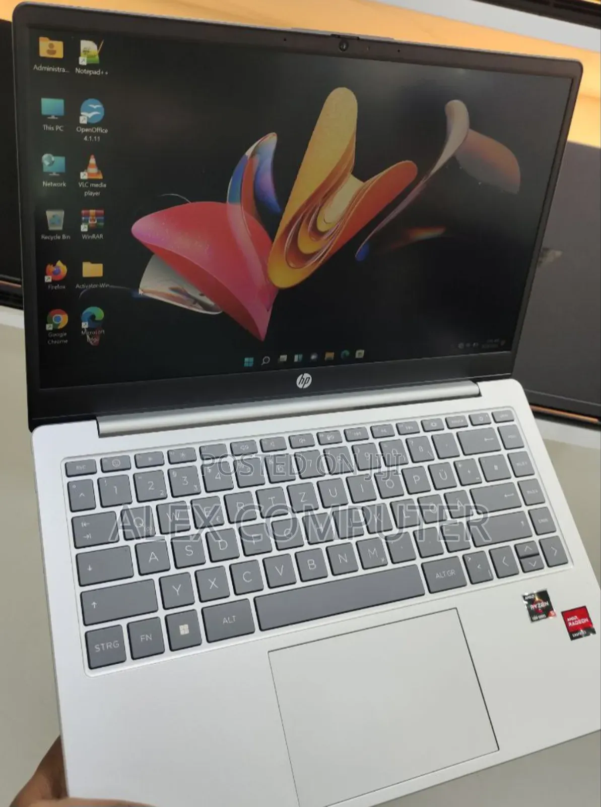 New Laptop HP Stream Notebook 8GB AMD Ryzen 5 SSD 512GB