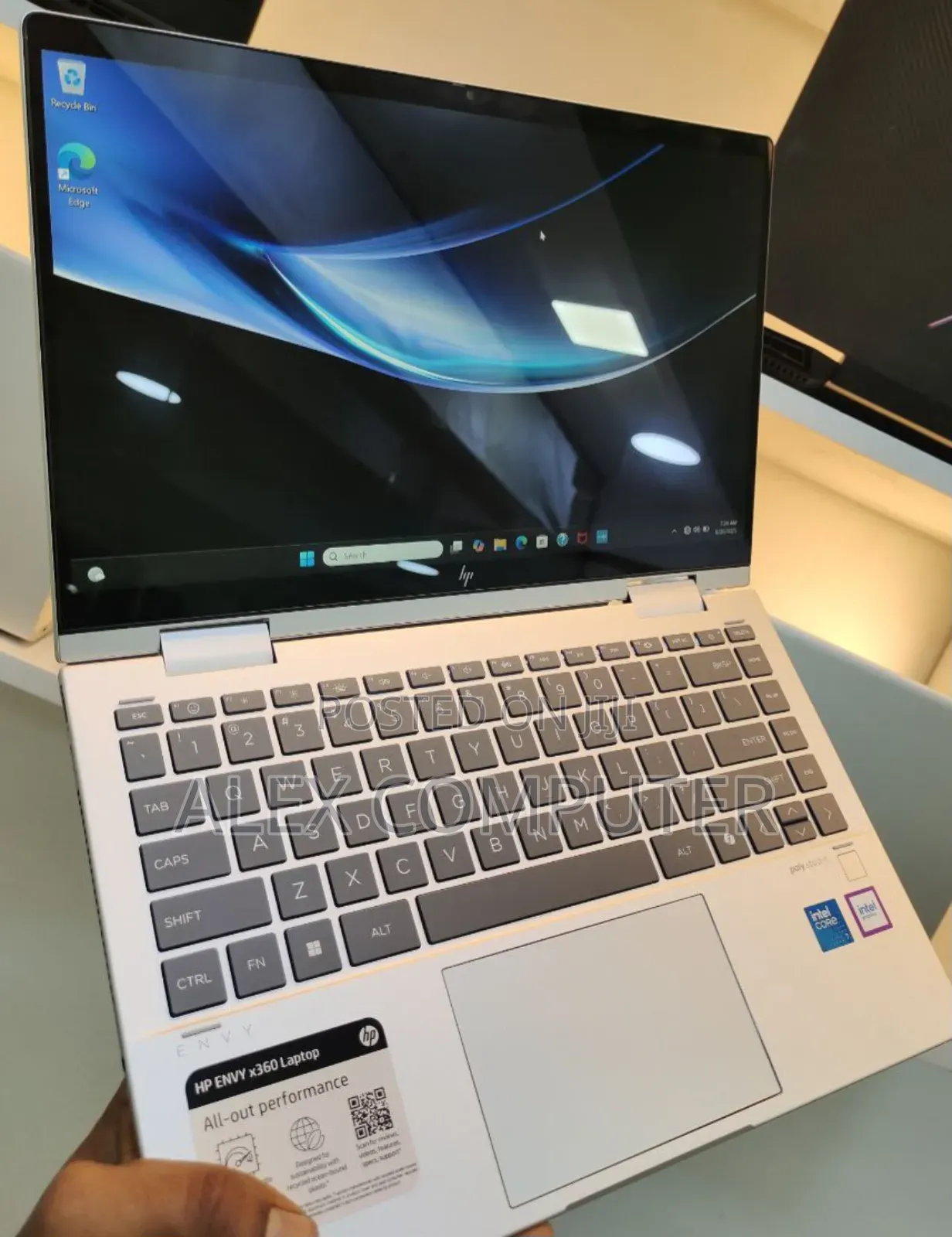 New Laptop HP Envy X360 16GB Intel Core Ultra 7 SSD 512GB