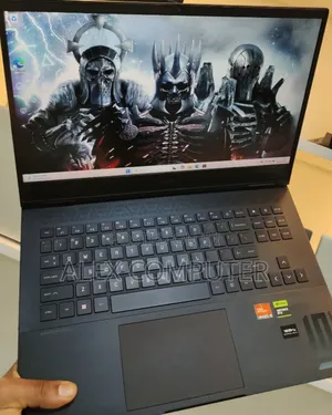 New Laptop HP Omen 15 16GB AMD Ryzen 9 SSD 1T