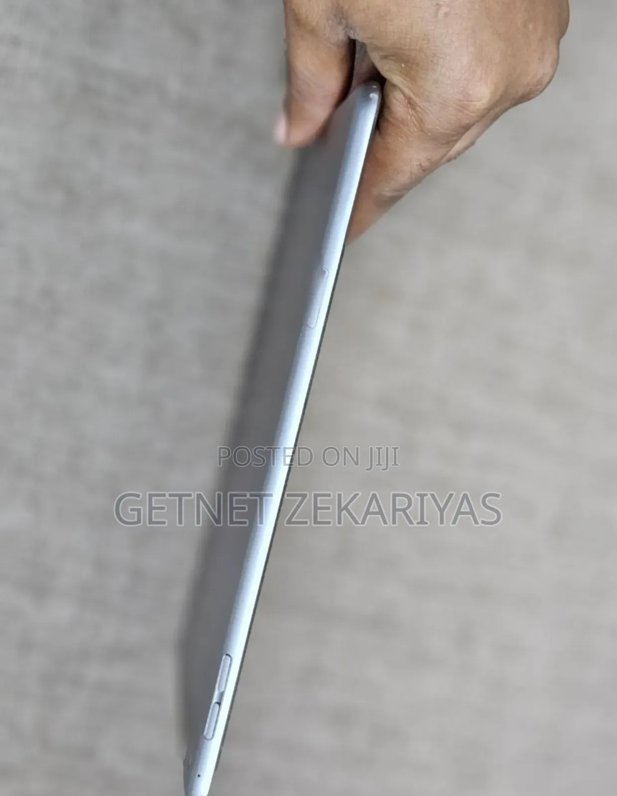 New Apple iPad mini 4 128 GB