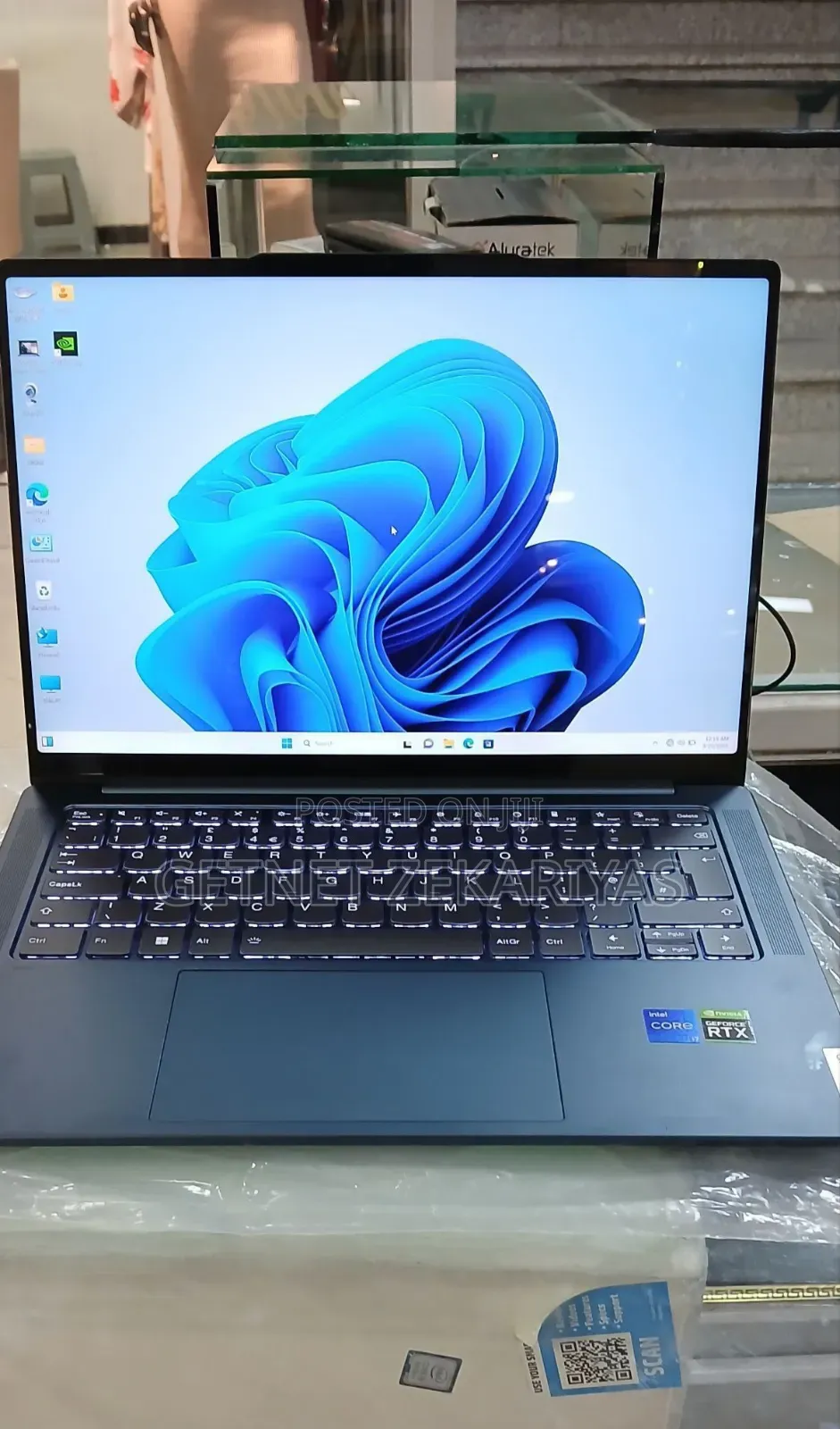 New Laptop Lenovo Yoga 2 Pro 32GB Intel Core I7 SSD 1T