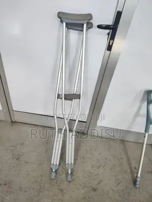 Photo - Axillary Bilateral Crutches邗弱bilateral Axillary Crutches功愛crutches New