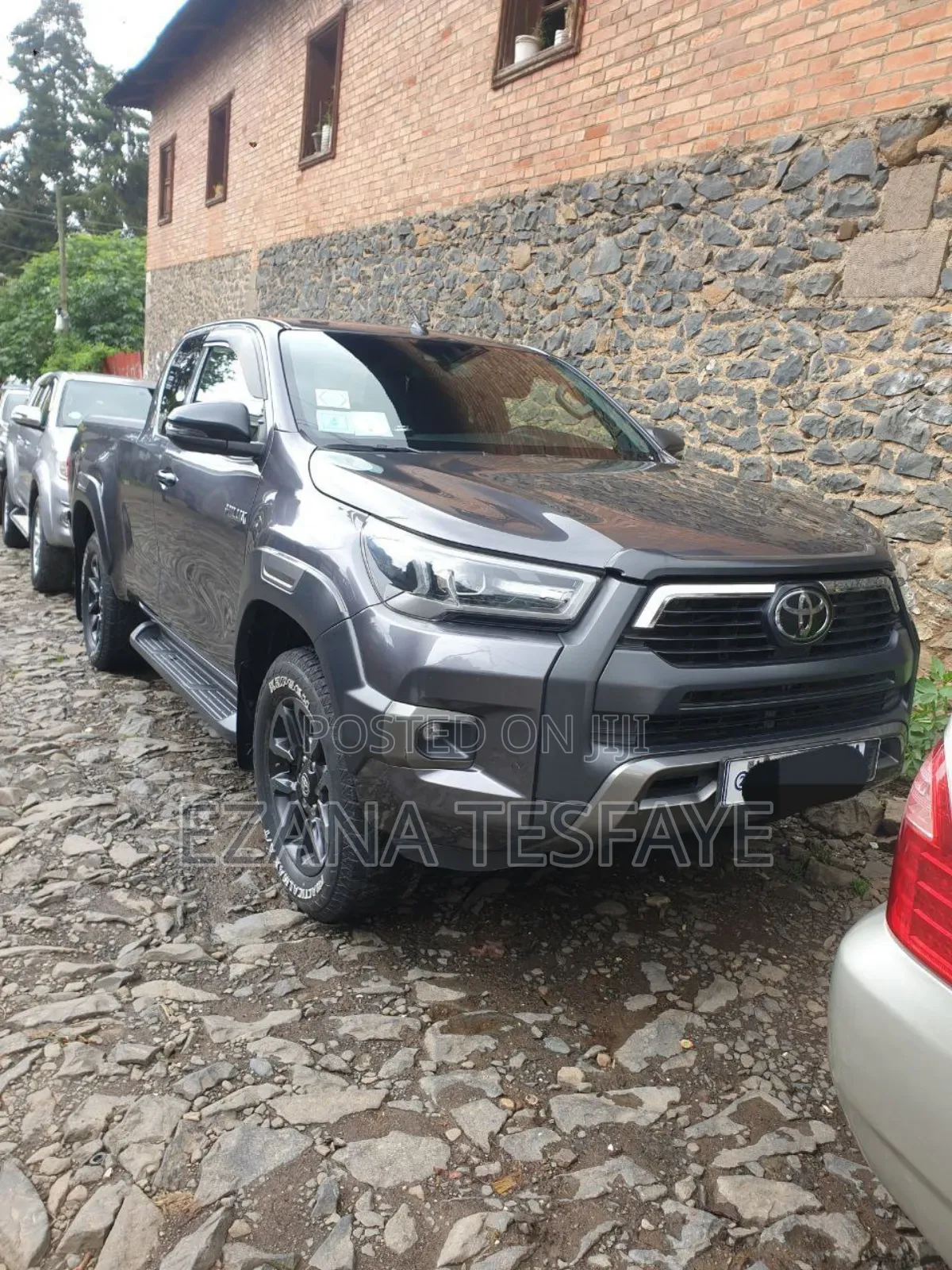 Toyota Hilux 2021 Gray