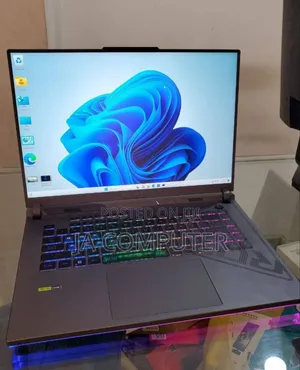 New Laptop Asus ROG Strix G16 G614 16GB Intel Core I7 SSD 1T