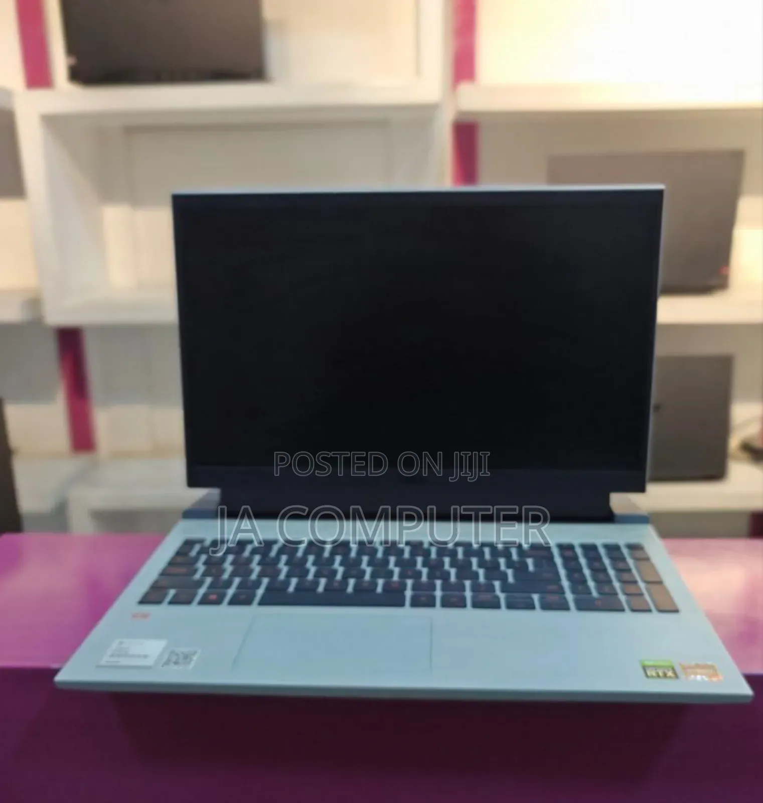 New Laptop Dell G15 5535 16GB AMD Ryzen 7 SSD 512GB