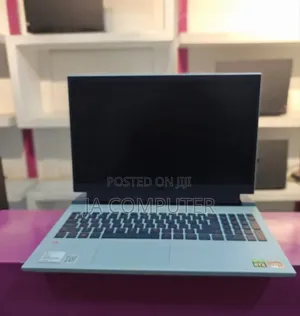 New Laptop Dell G15 5535 16GB AMD Ryzen 7 SSD 512GB