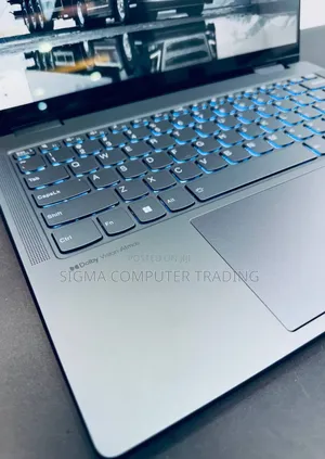 New Laptop Lenovo Yoga 7i 16GB Intel Core I7 SSD 512GB