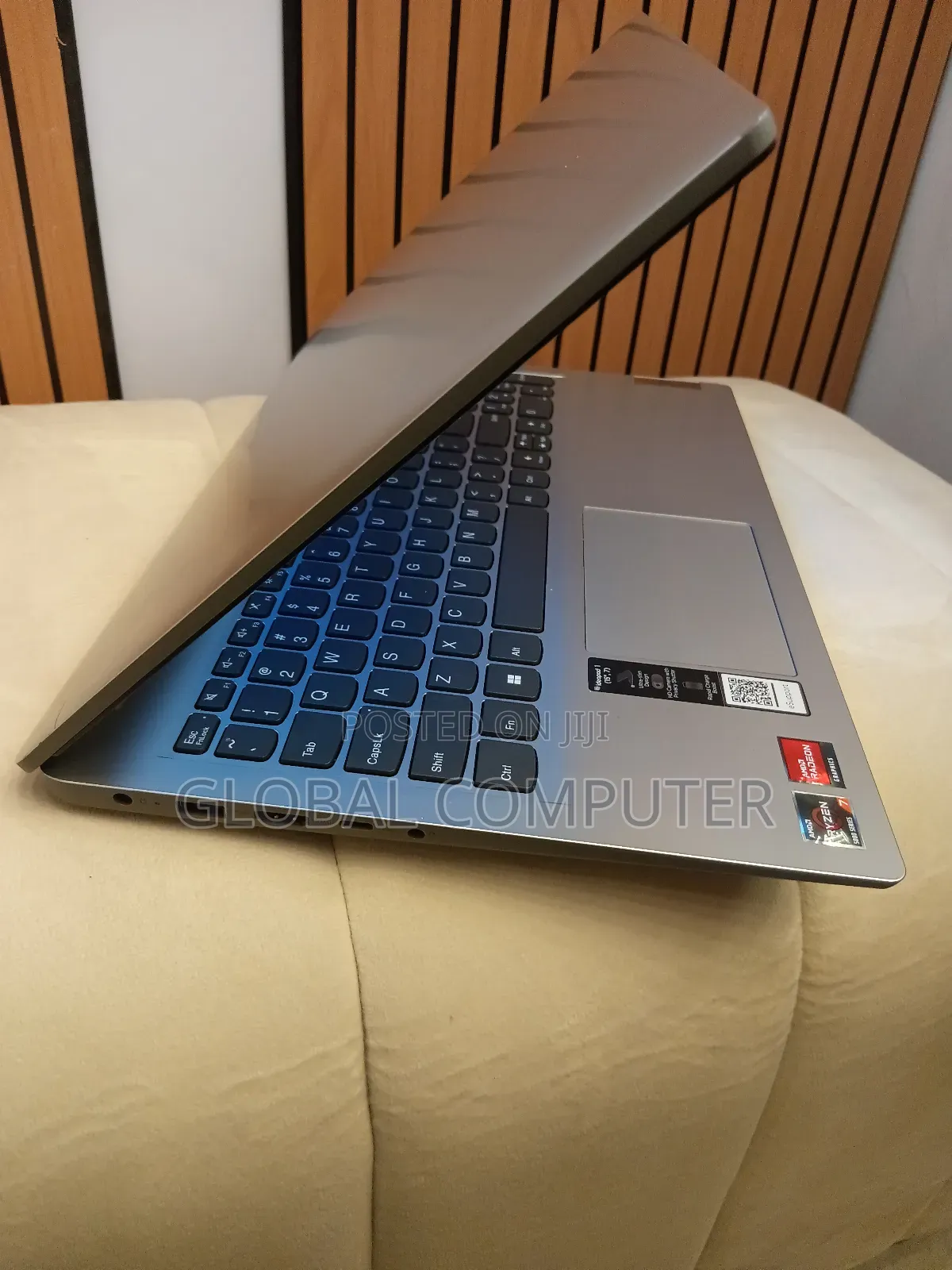 New Laptop Lenovo IdeaPad 120S 12GB AMD Ryzen 5 SSD 512GB