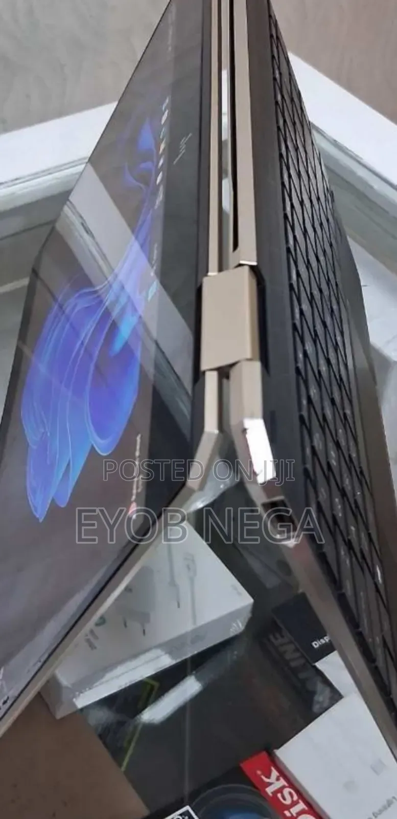 New Laptop HP Spectre X360 16GB Intel Core I7 SSD 512GB