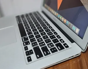 Laptop Apple MacBook Air 2015 8GB Intel Core i5 SSD 256GB