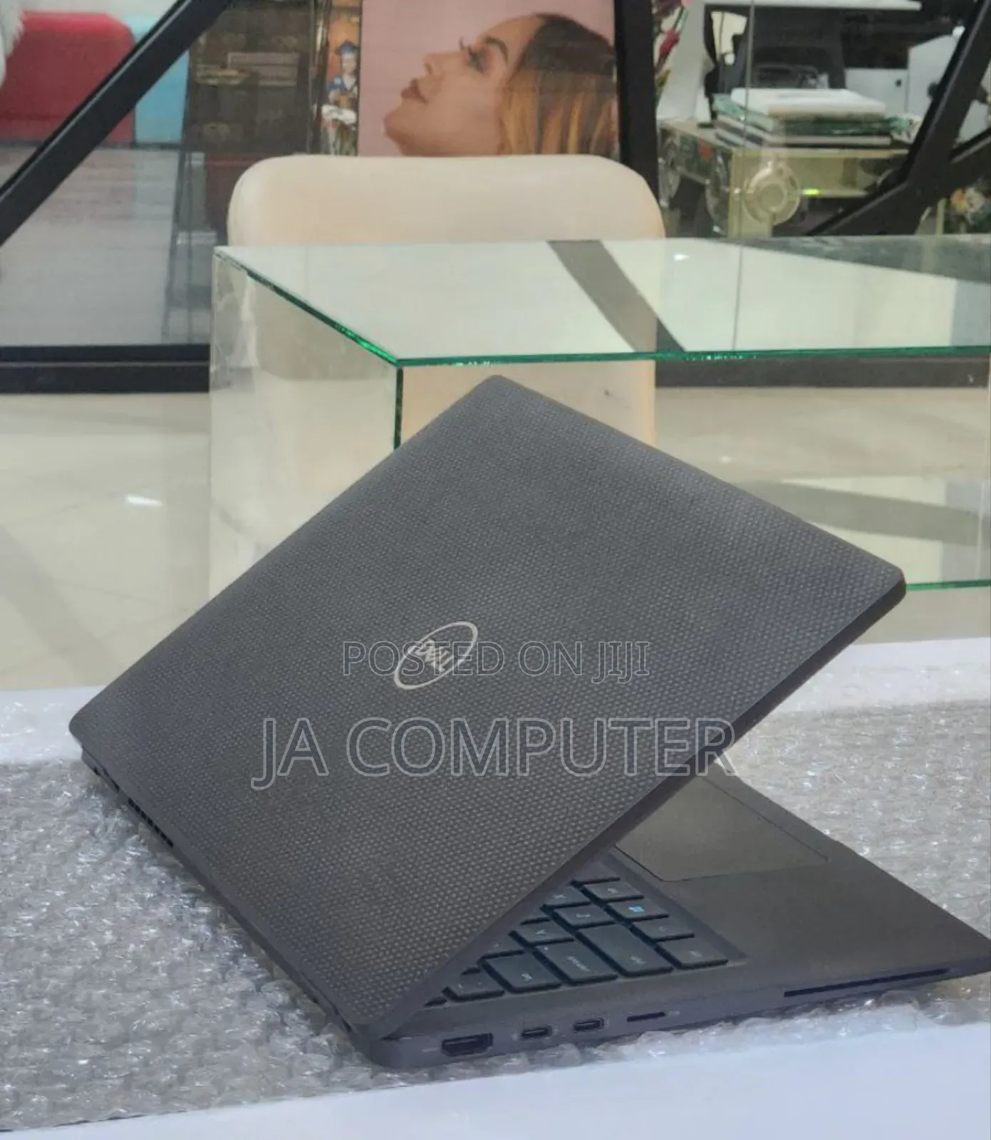 New Laptop Dell Latitude 5310 16GB Intel Core I7 SSD 512GB