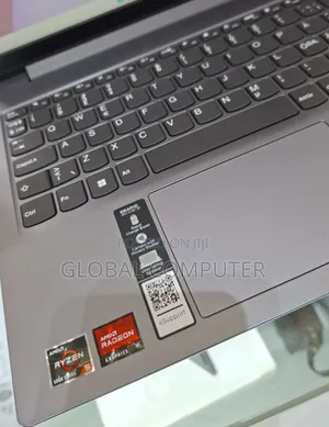 New Laptop Lenovo Ideapad 3 12GB AMD Ryzen 5 SSD 512GB