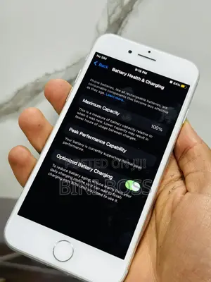 New Apple iPhone 8 64 GB White