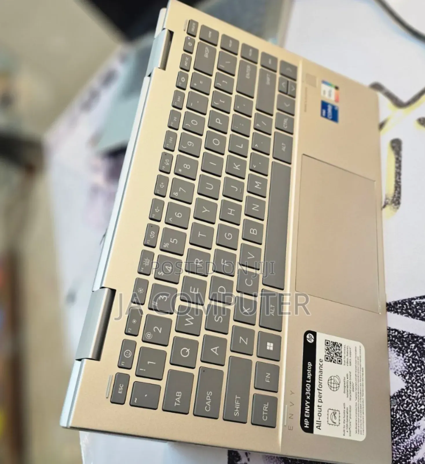 New Laptop HP Envy X360 8GB Intel Core I5 SSD 512GB