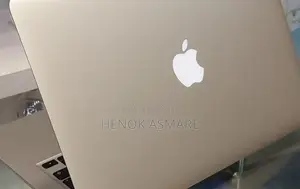 Photo - New Laptop Apple MacBook Pro M1 8GB Intel Core I5 SSD 128GB