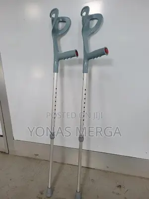 Photo - Needing Long-Term Support Elbow Crutches驟፴axillary Crutches#畯disabled