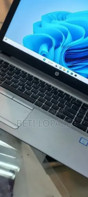 Photo - New Laptop HP EliteBook 850 G3 8GB Intel Core I5 HDD 1T