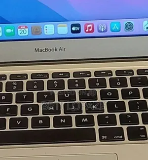 Photo - New Laptop Apple MacBook Air 2017 8GB Intel Core I5 SSD 128GB