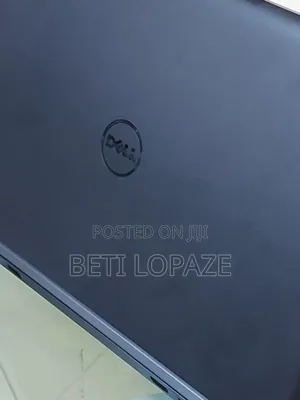 Photo - New Laptop Dell Latitude 5450 16GB Intel Core I5 SSD 256GB