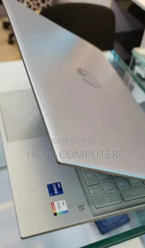 New Laptop HP Pavilion 15 8GB Intel Core I7 SSD 512GB