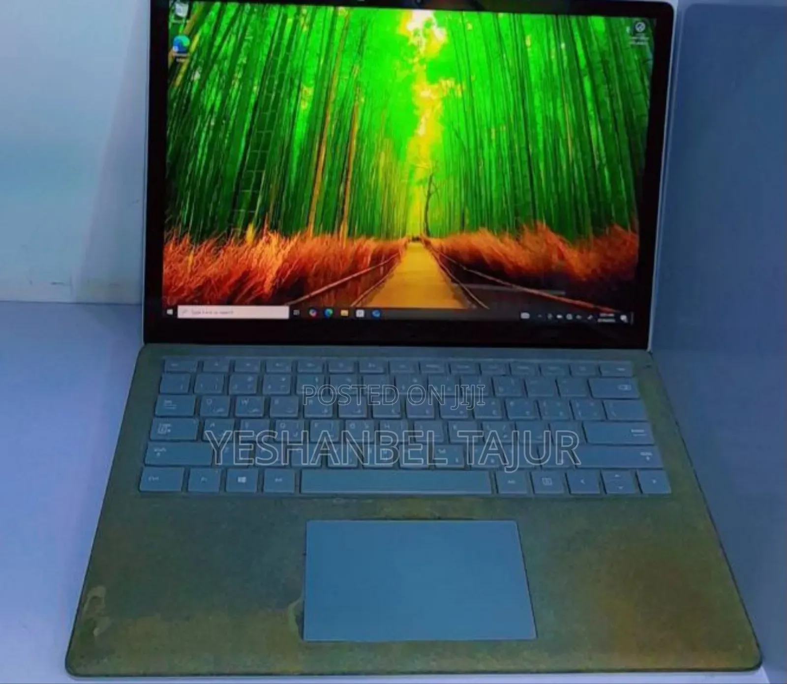 New Laptop Microsoft Surface 8GB Intel Core I5 SSD 256GB