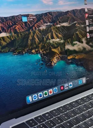 Photo - New Laptop Apple MacBook Air 2022 M2 8GB Intel Core I5 SSD 512GB