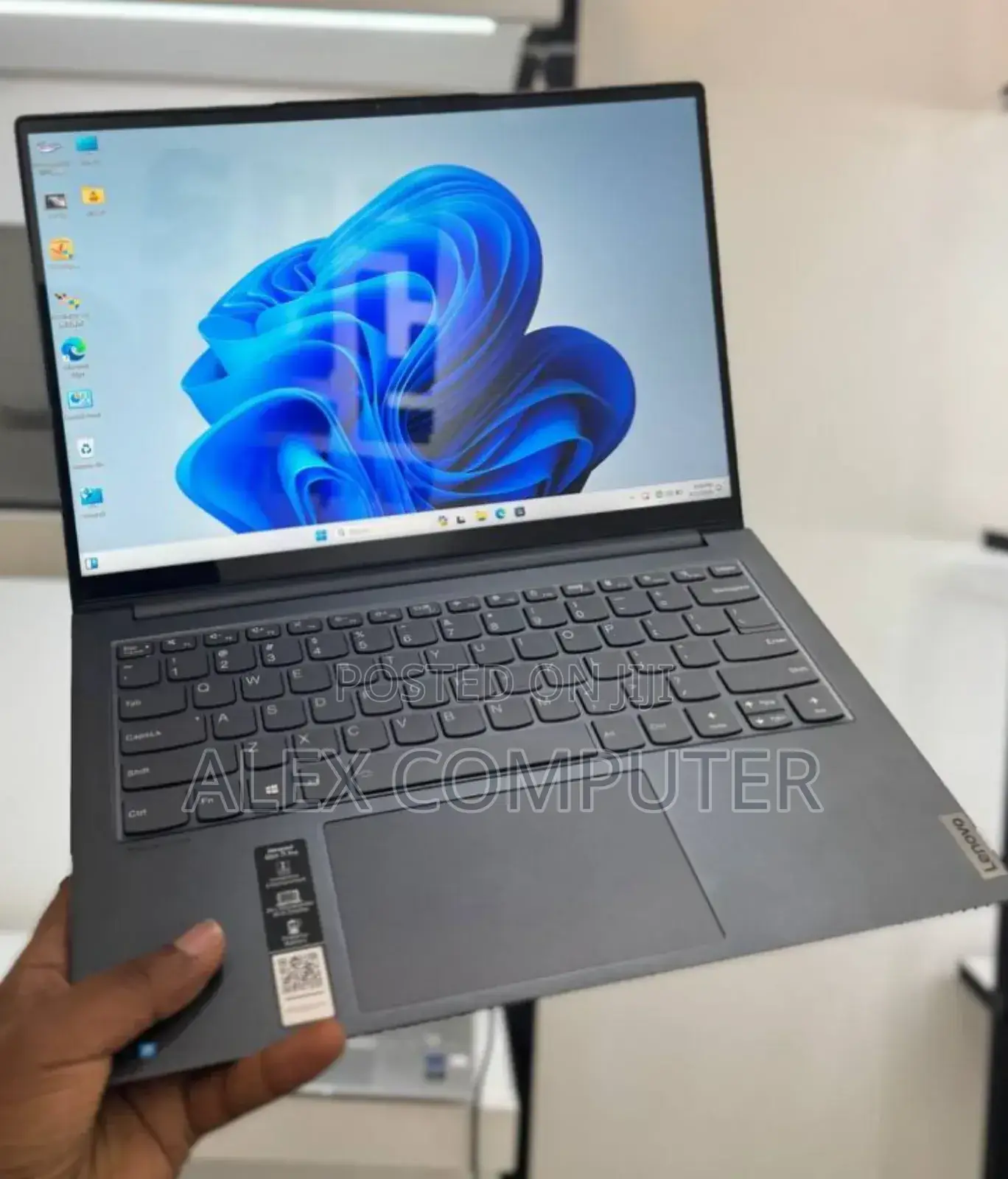 New Laptop Lenovo 16GB Intel Core I7 SSD 512GB