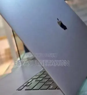 New Laptop Apple MacBook Pro 2019 32GB Intel Core i9 SSD 1T