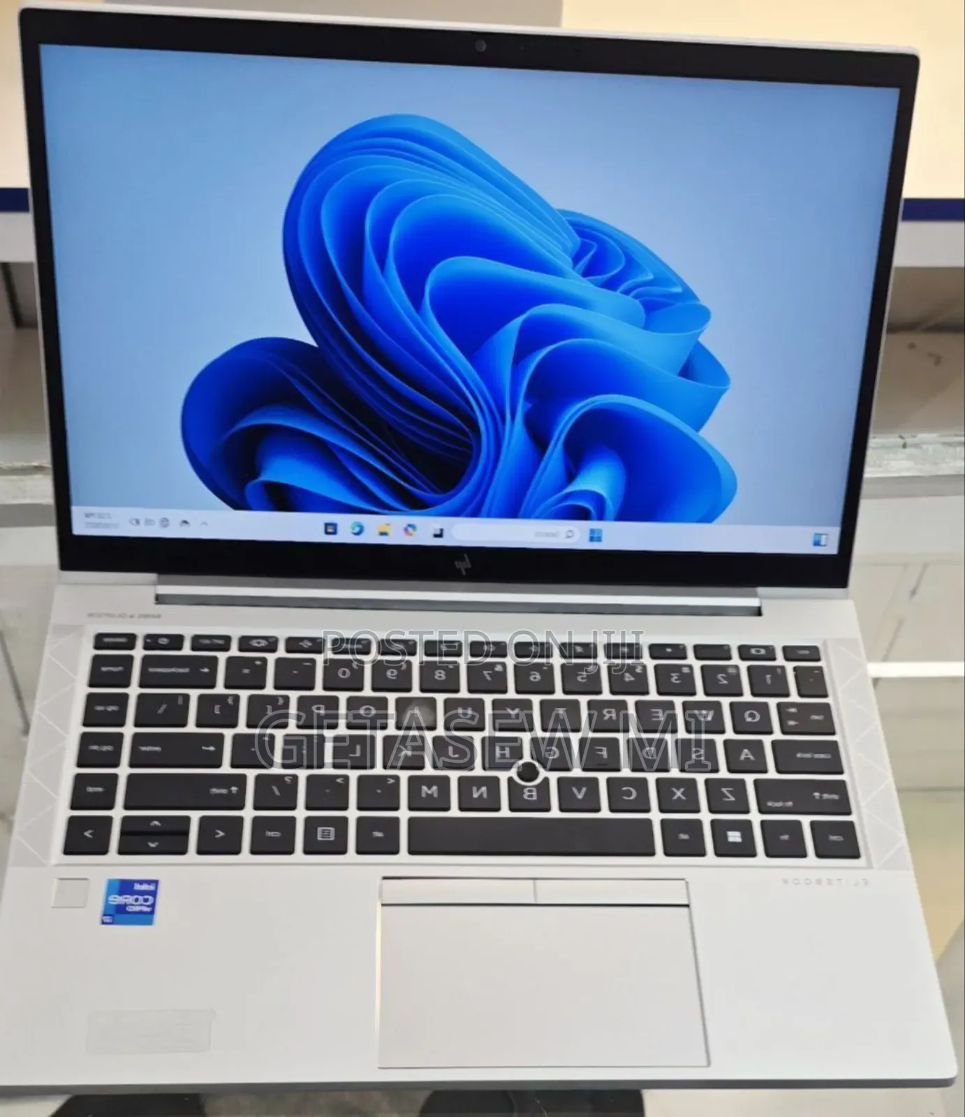 New Laptop HP EliteBook 840 16GB Intel Core I7 SSD 512GB