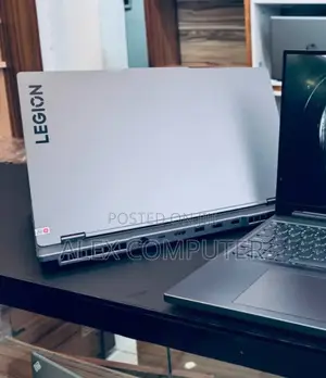 New Lenovo Legion Y7000P IRX9 Gaming Laptop 16GB Intel Core I7 SSD 1T