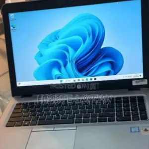 Photo - New Laptop HP EliteBook 850 G3 8GB Intel Core i5 SSD 1T